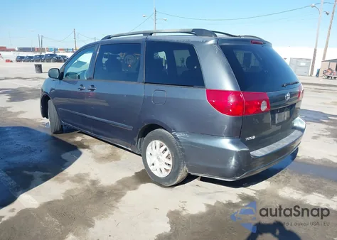 2006 Toyota Sienna Le z USA, uszkodzony, nr VIN 5TDZA23C76S545138